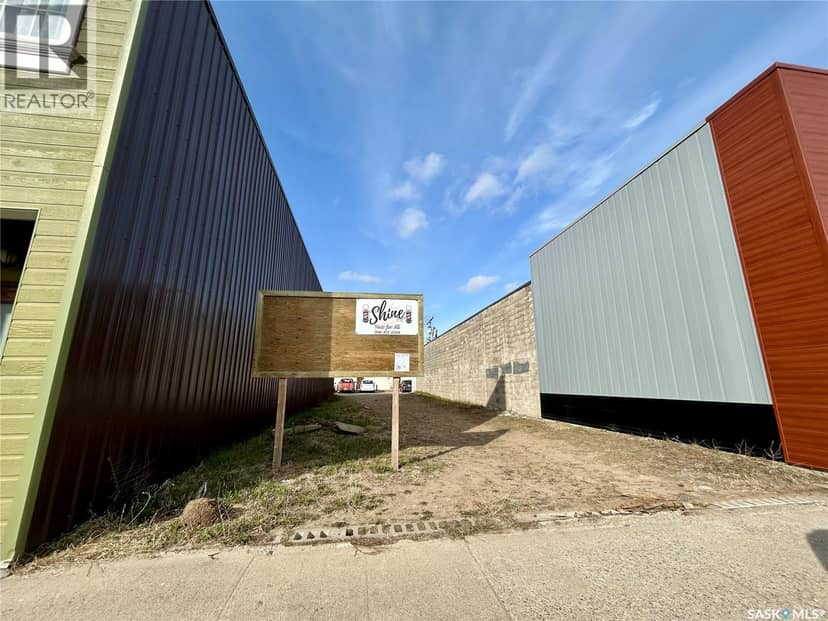 215 Centre STREET — photo 2 of 2