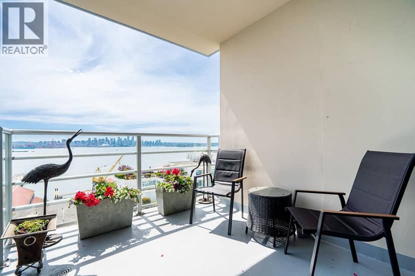 1503 138 E ESPLANADE AVENUE, North Vancouver