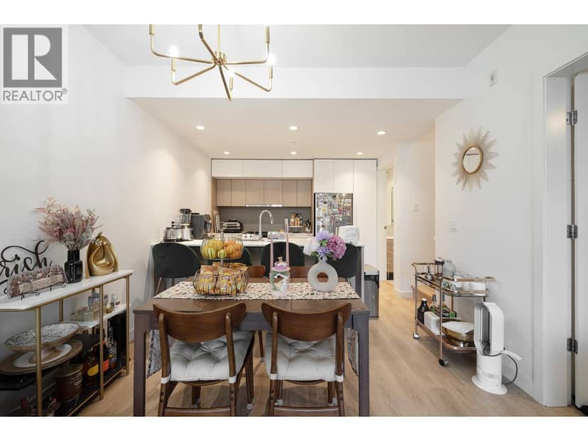 208 9888 UNIVERSITY CRESCENT, Burnaby, photo 4
