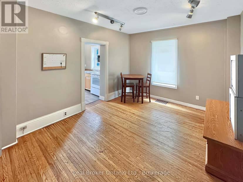 273 Brant Avenue — photo 9 of 25