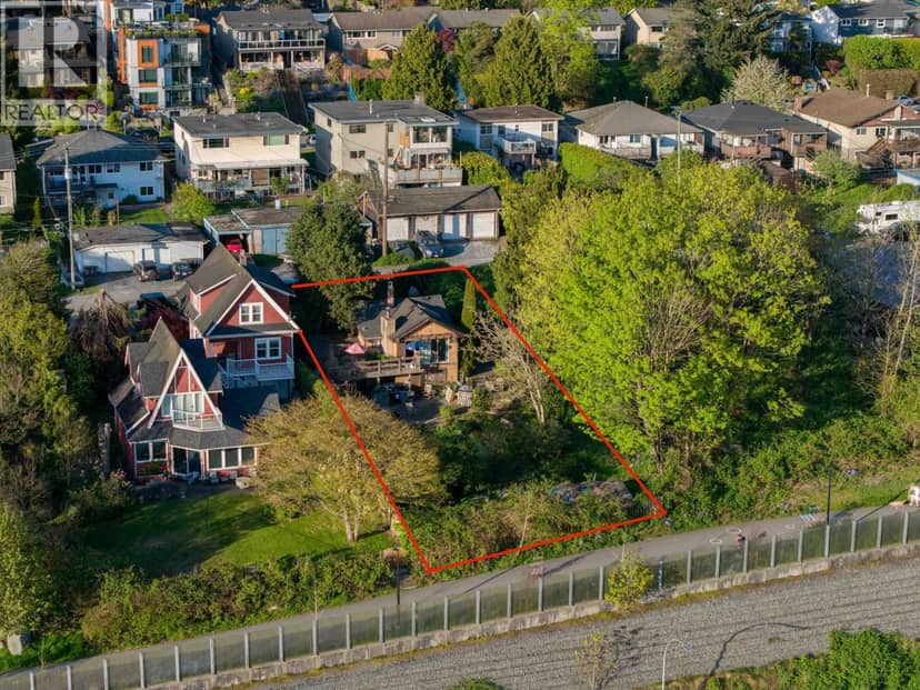 435 ALDER STREET, North Vancouver