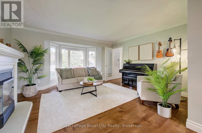 15 Joann Crescent — photo 13 of 40