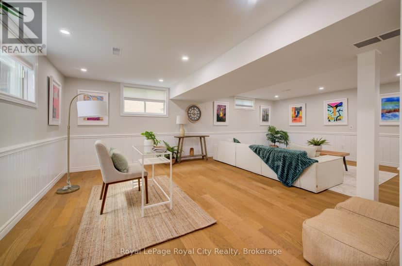 15 Joann Crescent — photo 21 of 40