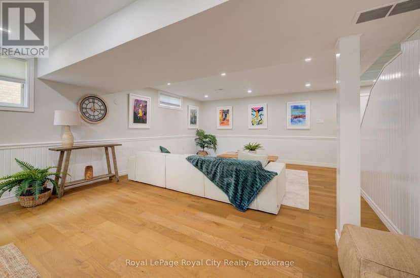 15 Joann Crescent — photo 22 of 40
