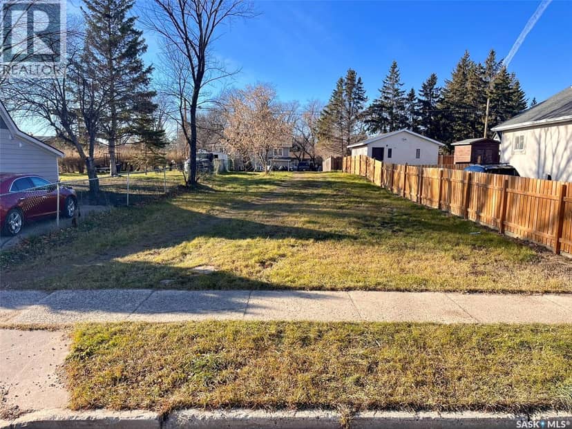 68 Victoria AVENUE — photo 3 of 6