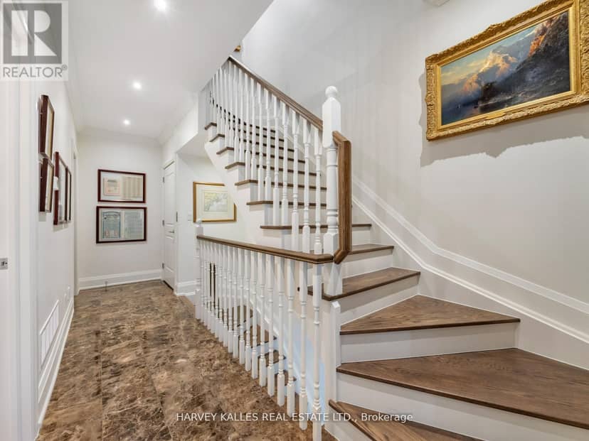 2460A Bayview Avenue — photo 9 of 40