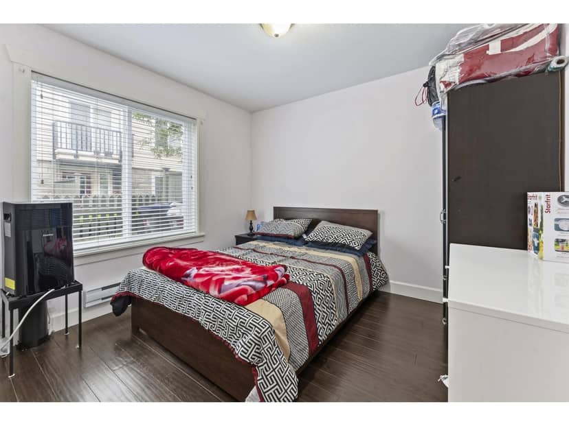 7 14338 103 AVENUE, Surrey, photo 3