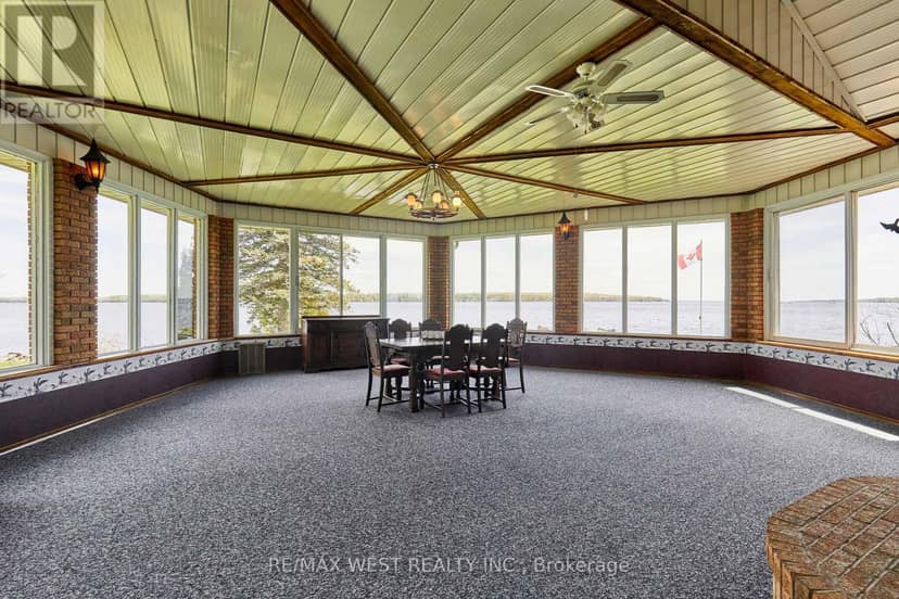557 Riverside Drive — photo 21 of 23