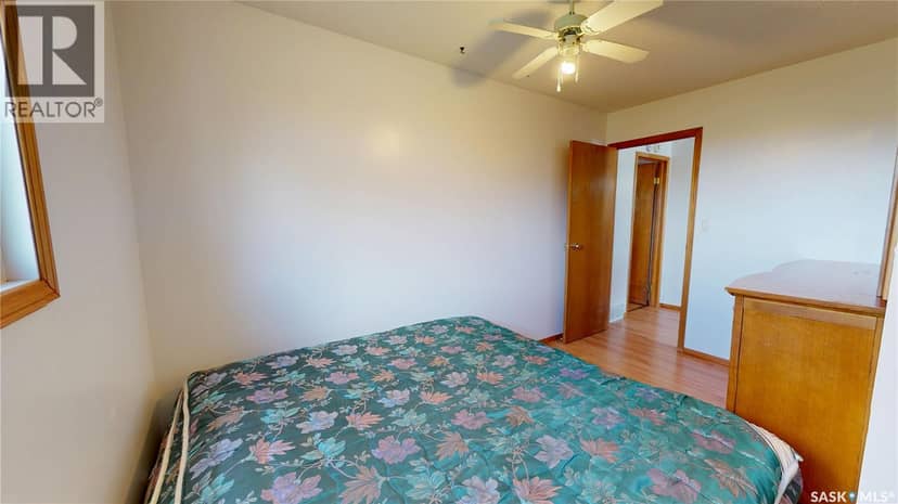 105 Pipestone AVENUE — photo 23 of 38