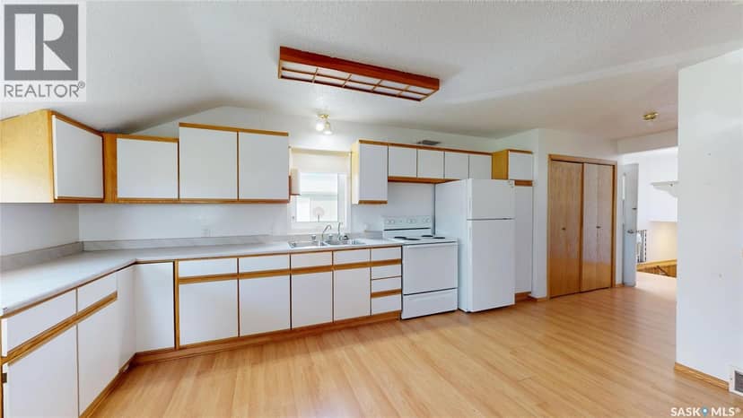 105 Pipestone AVENUE, Wawota, photo 4