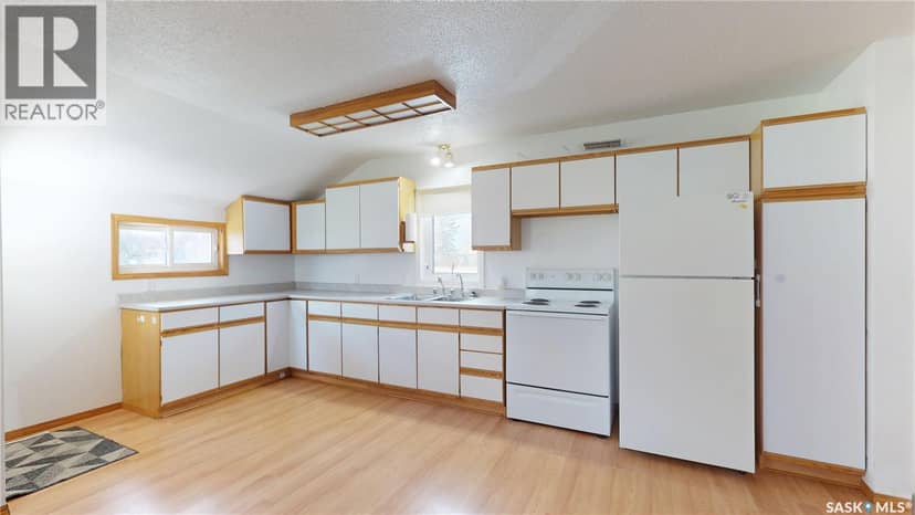 105 Pipestone AVENUE, Wawota, photo 5