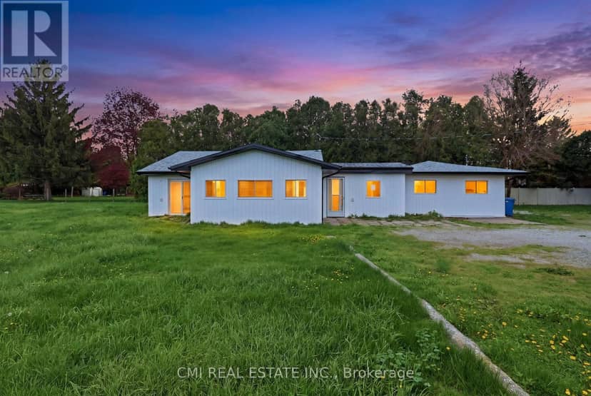 7526 Grande River Line — photo 1 of 40
