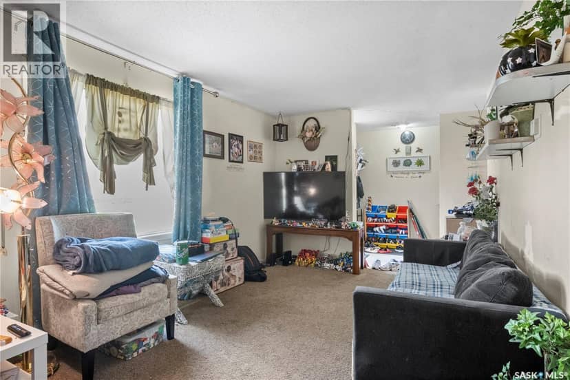 4122 Castle ROAD — photo 13 of 31