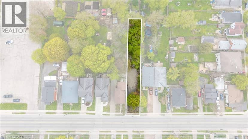 121 ELIZABETH Street — photo 2 of 21
