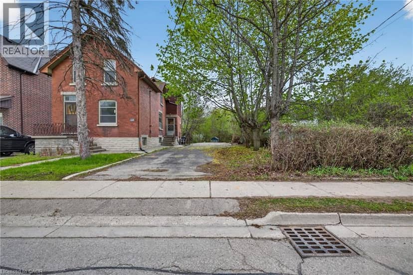 121 ELIZABETH Street — photo 5 of 21