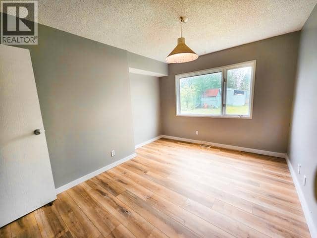 620 Yates Crescent, Faro, photo 6