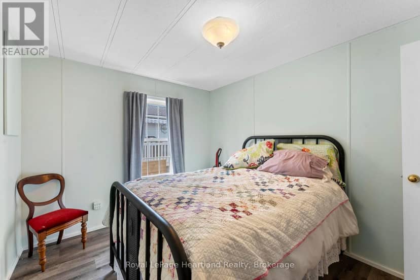 12 Iroquois Lane — photo 20 of 40