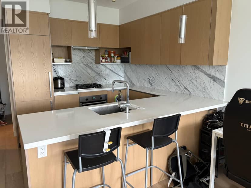 807 6588 NELSON AVENUE, Burnaby, photo 3