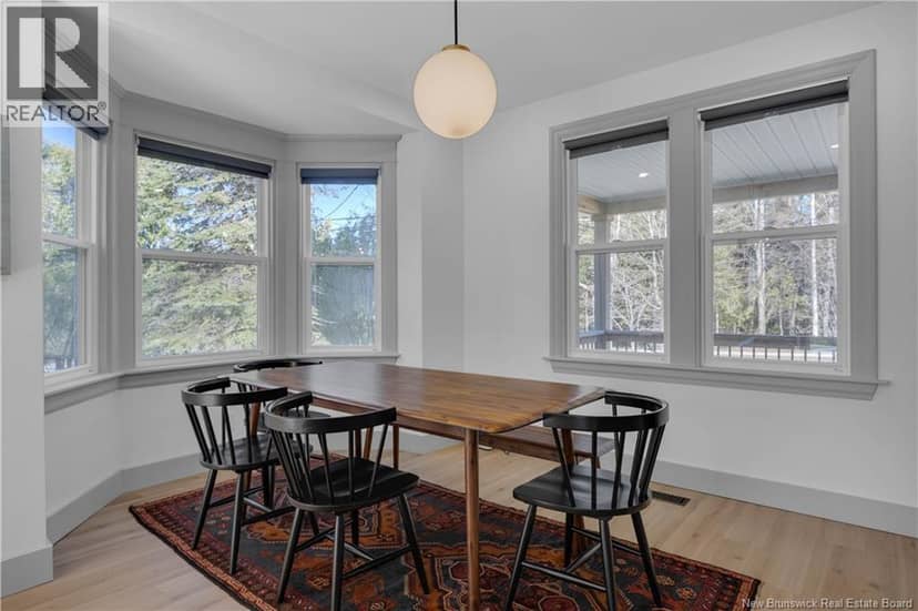 50 Hampton Road — photo 11 of 40