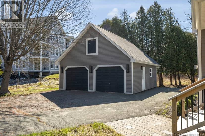 50 Hampton Road — photo 35 of 40