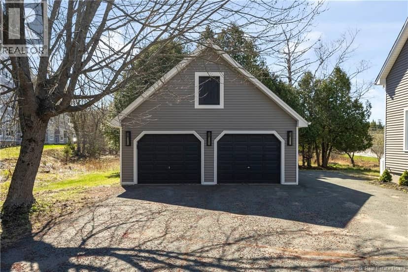 50 Hampton Road — photo 38 of 40
