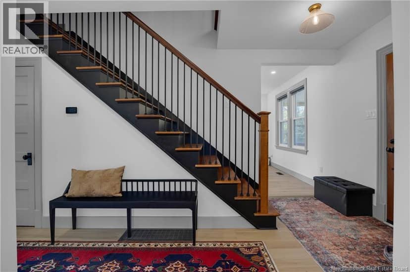 50 Hampton Road — photo 6 of 40