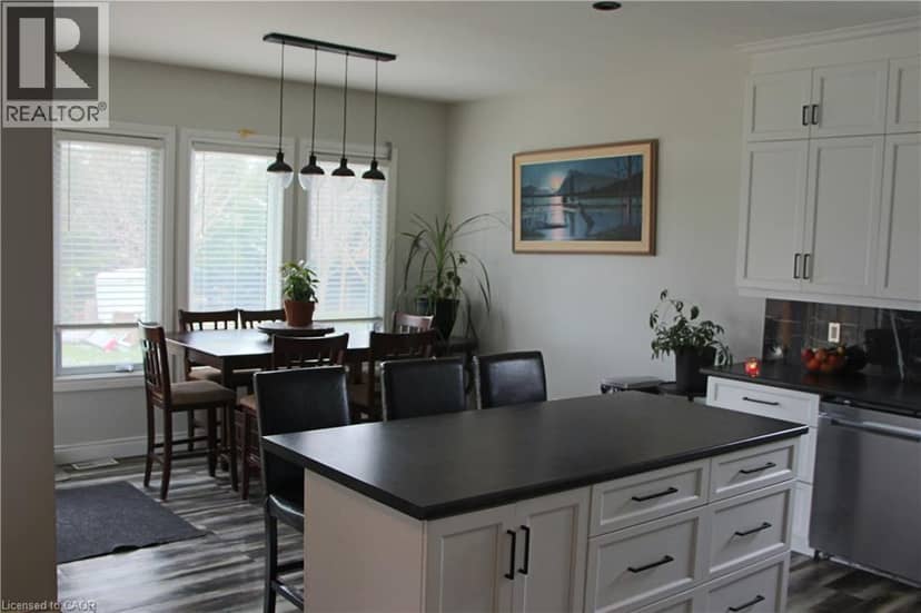 38812 VIENNA Street — photo 6 of 22