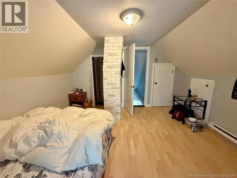40 McDougall Avenue — photo 13 of 19
