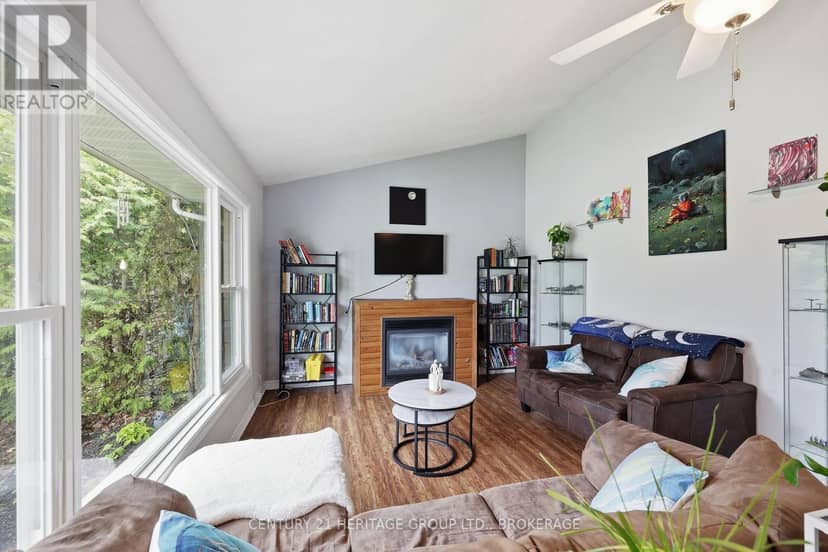 36 Napier Street — photo 17 of 40