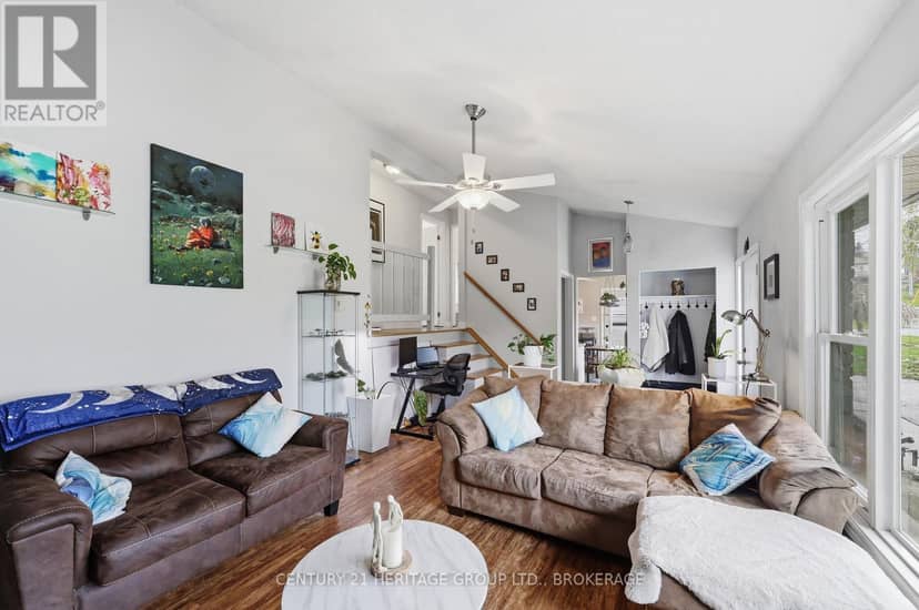 36 Napier Street — photo 19 of 40