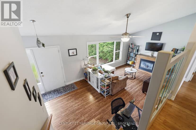 36 Napier Street — photo 26 of 40