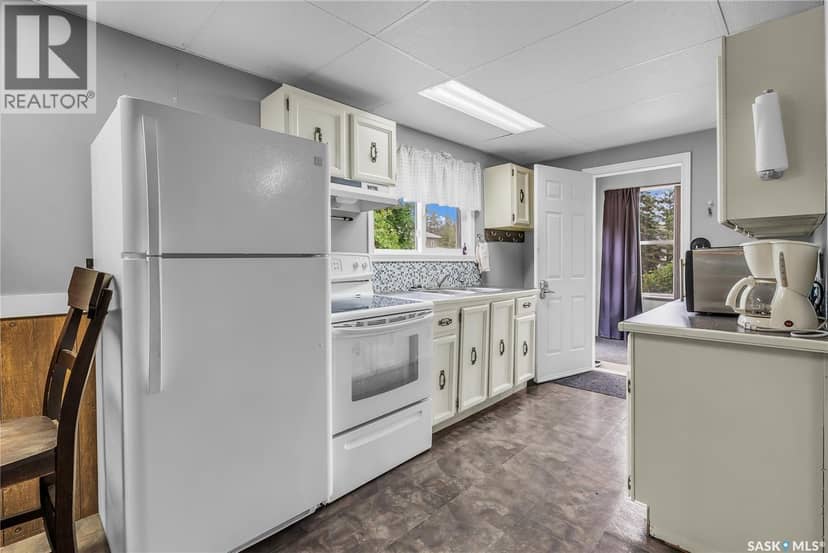 116 Foster STREET — photo 10 of 40