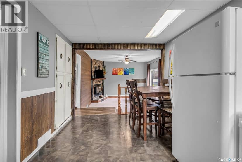 116 Foster STREET — photo 11 of 40