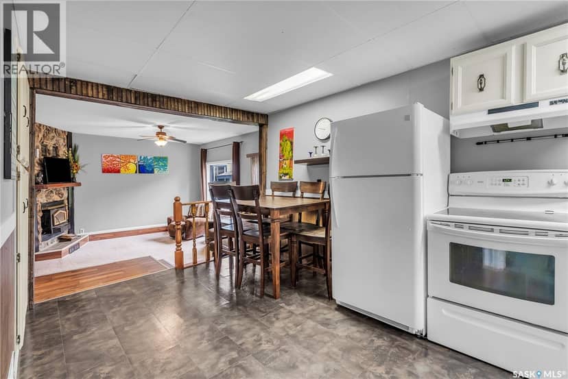116 Foster STREET — photo 12 of 40