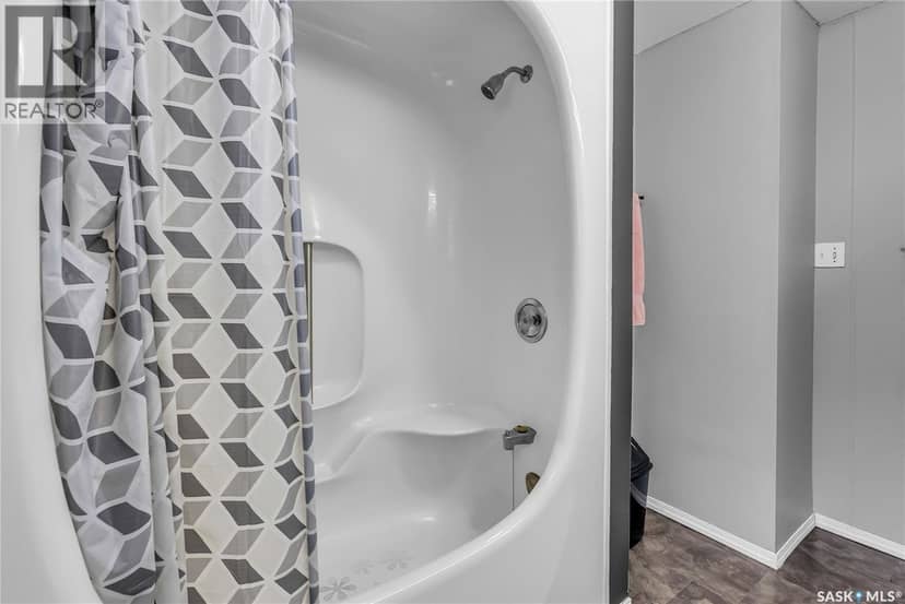116 Foster STREET — photo 23 of 40