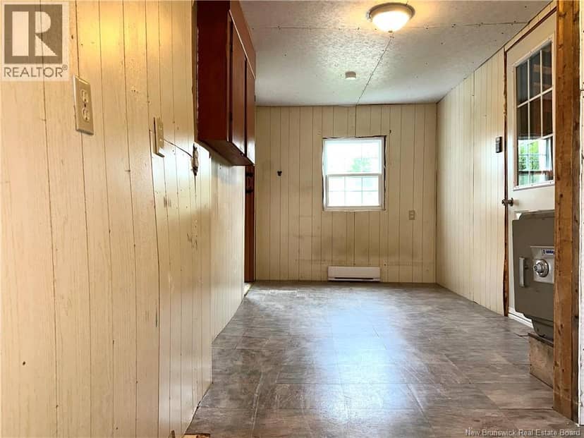 8 Old Harvey Road — photo 18 of 21