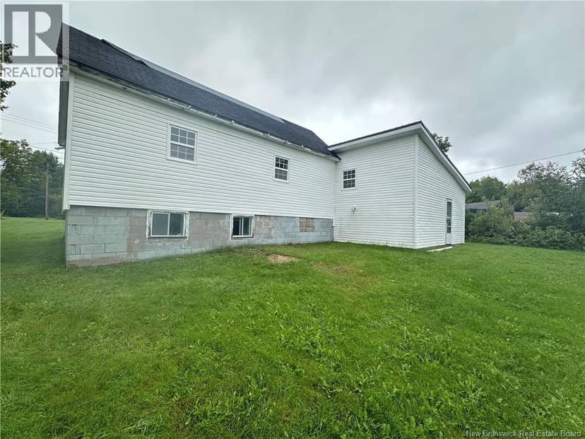 8 Old Harvey Road — photo 2 of 21