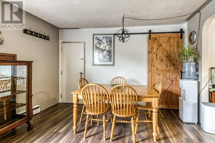 690 Highway 144 — photo 9 of 40