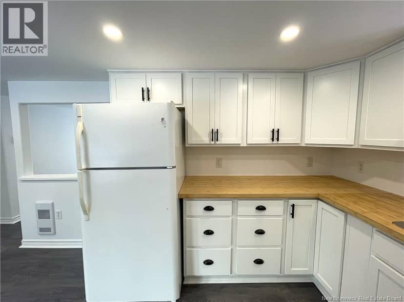 39 Harkness Road — photo 10 of 37