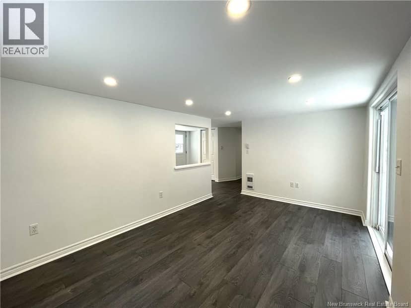 39 Harkness Road — photo 18 of 37