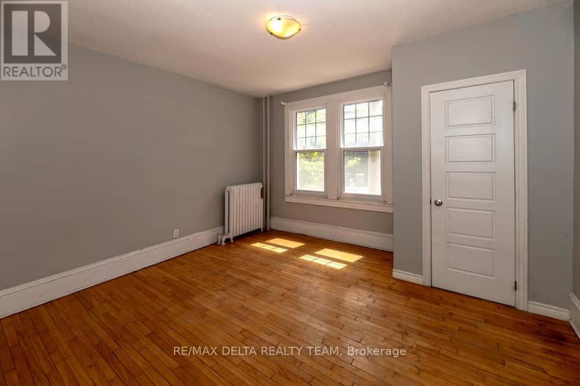 225 St. Patrick Street — photo 10 of 27