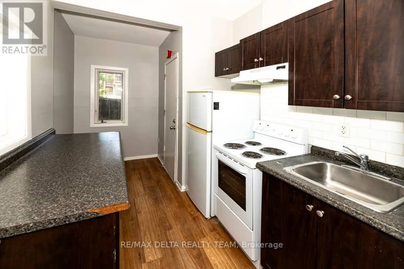 225 St. Patrick Street — photo 24 of 27