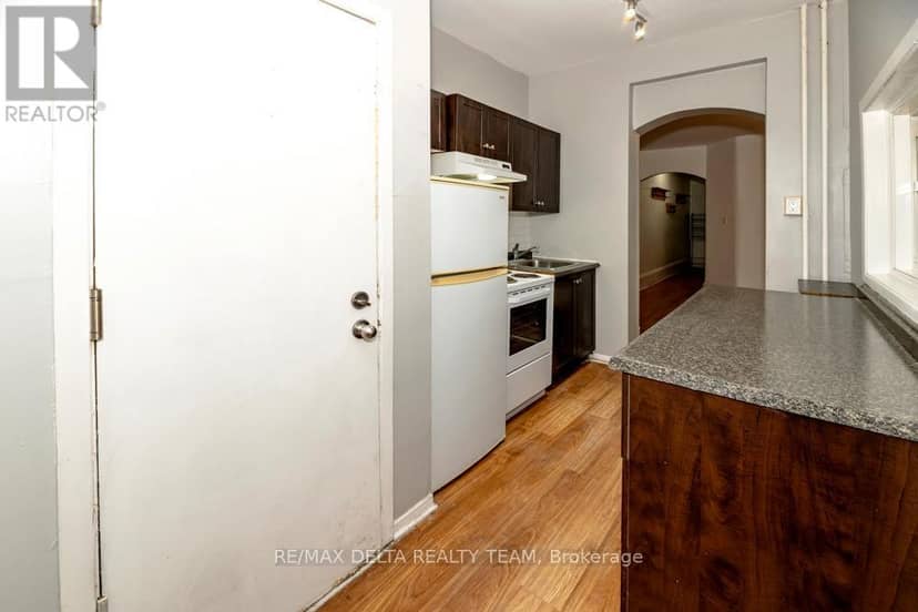 225 St. Patrick Street — photo 25 of 27