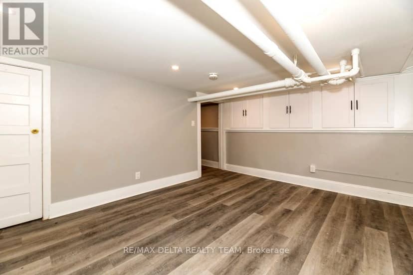 225 St. Patrick Street — photo 3 of 27