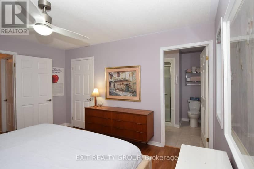 1 Quaker Court — photo 15 of 22