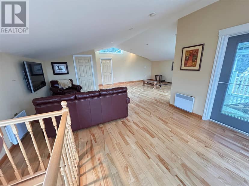 6 Woodcrest Avenue — photo 25 of 40