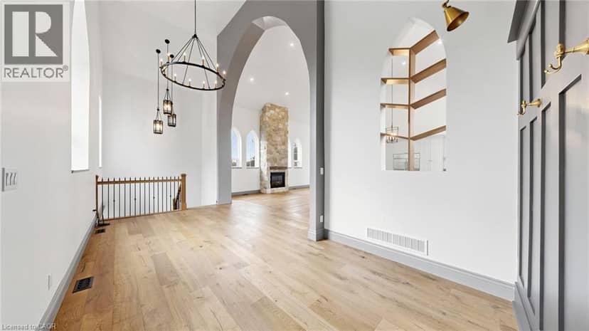 41 TALBOT Road — photo 13 of 38