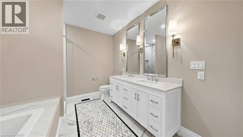 41 TALBOT Road — photo 17 of 38