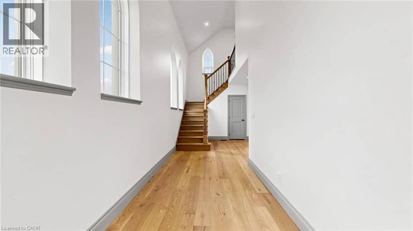 41 TALBOT Road — photo 19 of 38