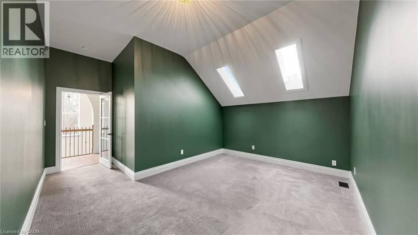 41 TALBOT Road — photo 23 of 38